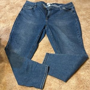 Women’s Lane Bryant Mid Rise Super Stretch Skinny Jeans. Size 20